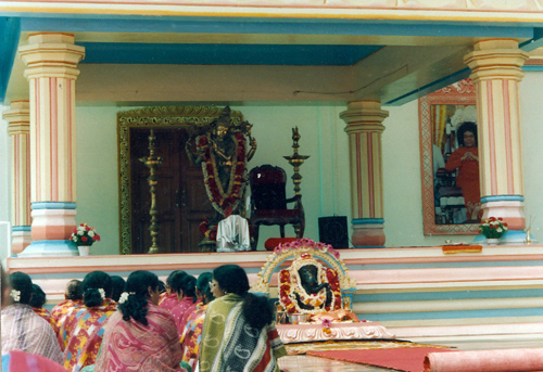Sai Baba's chair in Sai Ramesh Hall